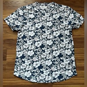 Abercrombie & Fitch Men's Floral Soft Tee T Shirt Size M Blue and Light Mauve